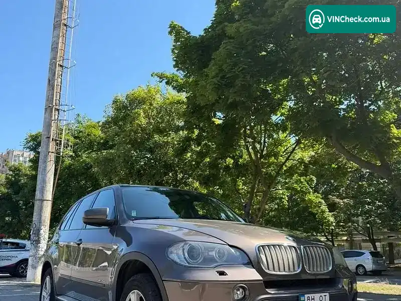 BMW X5 2010, фото з оголошення 2 з 21, VIN 5UXZW0C5XBL370160