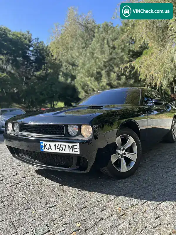 Dodge Challenger 2013, фото з оголошення 2 з 18, VIN 2C3CDYAG2DH596410