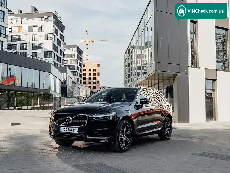 Volvo XC60 2018, фото з оголошення 2 з 20, VIN LYVA22RM1JB106395