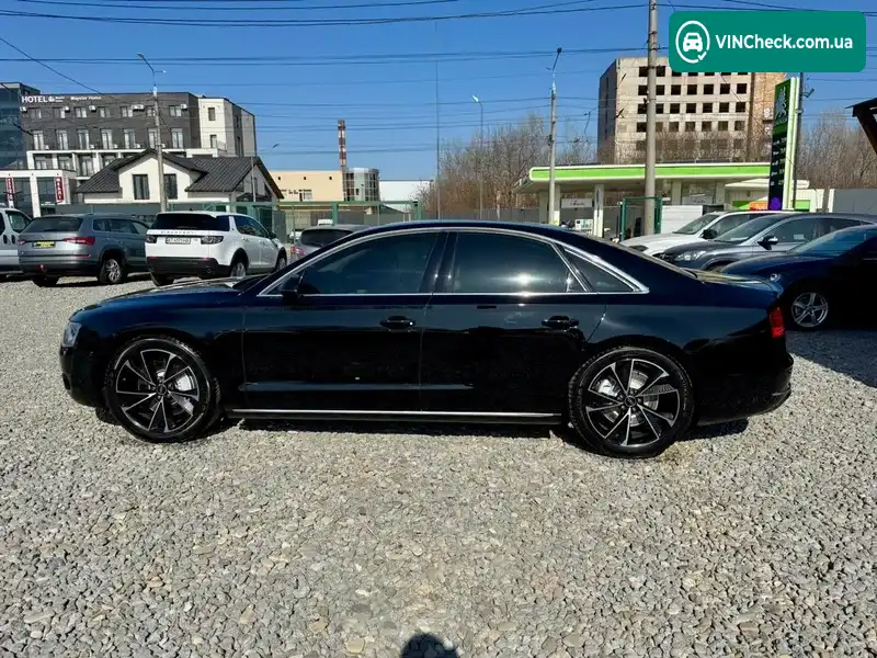 Audi A8 2011, фото з оголошення 2 з 20, VIN WAUZZZ4HXBN018526