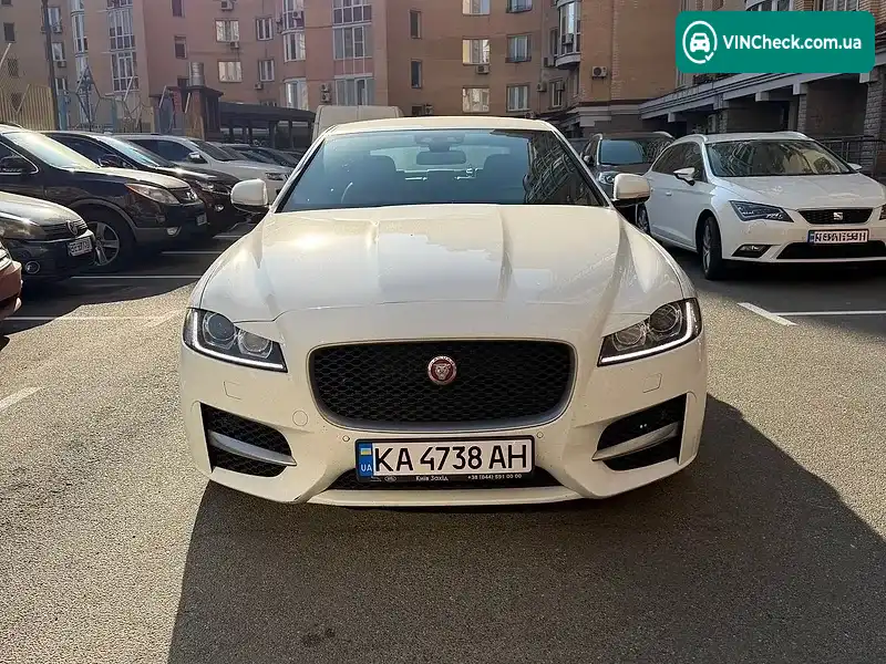 Jaguar XF 2017, фото з оголошення 1 з 10, VIN SAJBA4BN5JCY56093