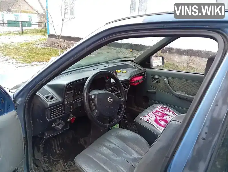 Opel Kadett 1985, фото з оголошення 2 з 5, VIN W0L000036G2560260