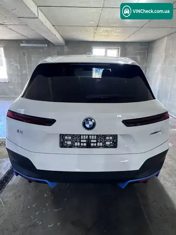 BMW iX 2023, фото з оголошення 1 з 21, VIN WBY11CF050CN19777