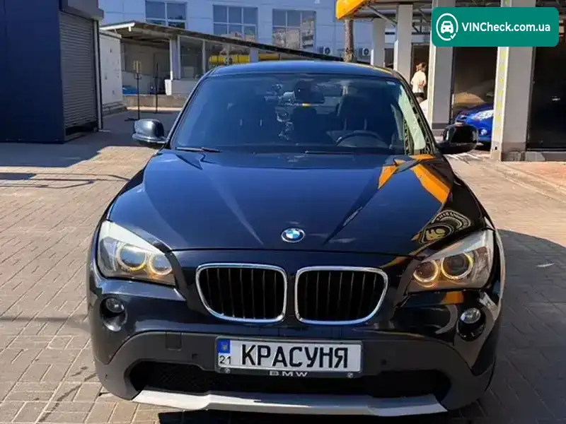 BMW X1 2010, фото з оголошення 1 з 20, VIN WBAVP3105AVN17099