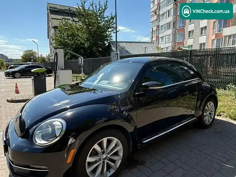 Volkswagen Beetle 2013, фото з оголошення 2 з 20, VIN 3VWJL7AT1DM690385