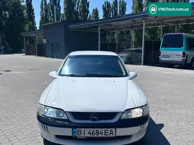 Opel Vectra 1997, фото з оголошення 2 з 17, VIN W0L000036V5097461