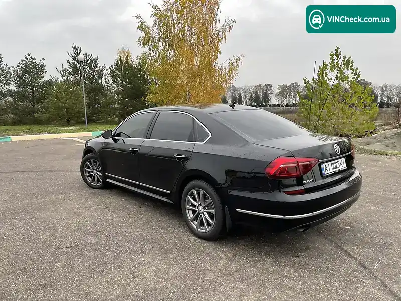 Volkswagen Passat 2017, фото з оголошення 2 з 18, VIN 1WVAT7A37HC074966