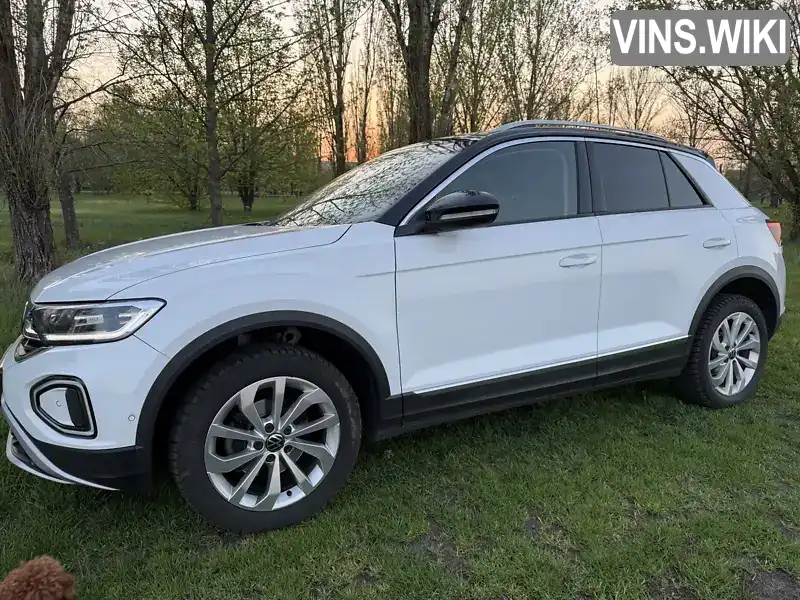 Volkswagen T-Roc 2022, фото з оголошення 2 з 9, VIN WVGZZZA1ZNV095906
