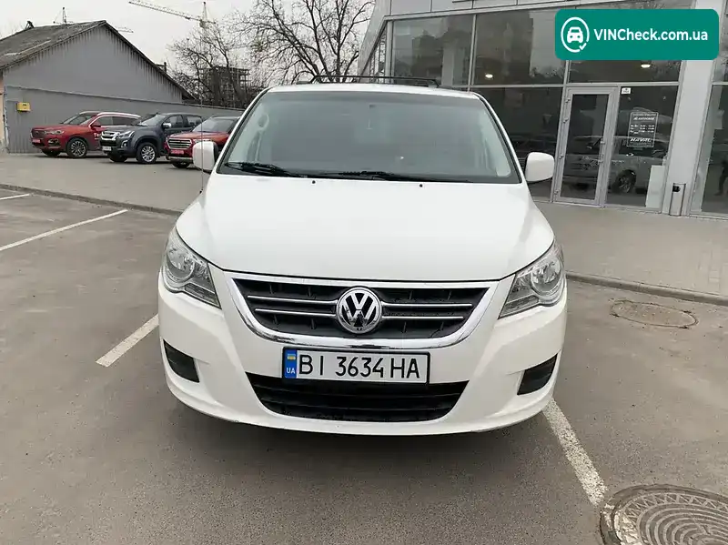 Volkswagen Routan 2010, фото з оголошення 2 з 21, VIN 2V4RW3DG6BR625791