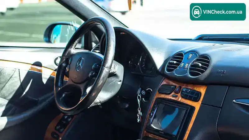Mercedes-Benz CLK-Class 2005, фото з оголошення 1 з 20, VIN WDB2093161F085906