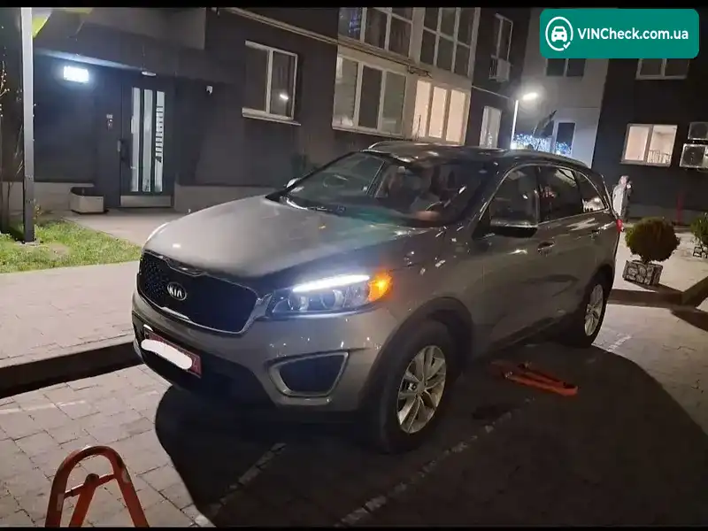 Kia Sorento 2016, фото з оголошення 2 з 11, VIN 5XYPGDA38HG253874
