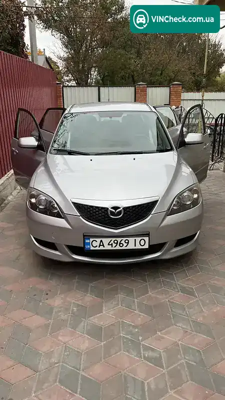 Mazda 3 2004, фото з оголошення 2 з 20, VIN JMZBK14Z251242766