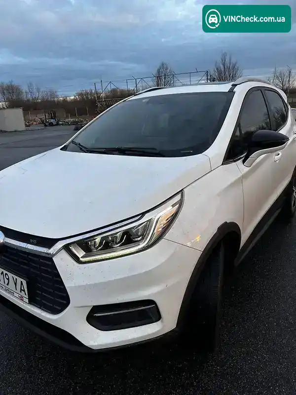 BYD Yuan 2019, фото з оголошення 1 з 21, VIN LC0CE4DB6K0063646