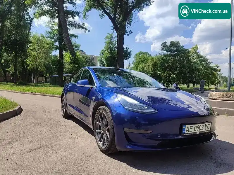 Tesla Model 3 2019, фото з оголошення 1 з 13, VIN 5YJ3E1EA9KF411696
