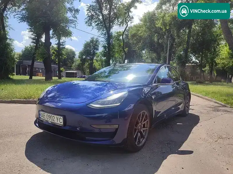 Tesla Model 3 2019, фото з оголошення 2 з 13, VIN 5YJ3E1EA9KF411696