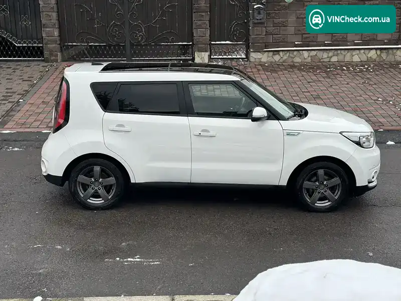 Kia Soul 2017, фото з оголошення 2 з 17, VIN KNAJX81EFJ7024656
