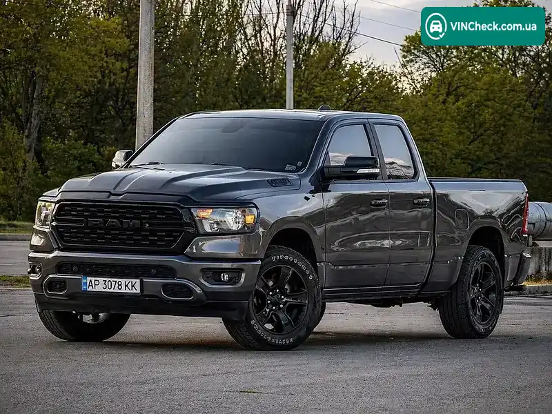 Ram 1500 2021, фото з оголошення 1 з 15, VIN 1C6SRFBTXNN223625