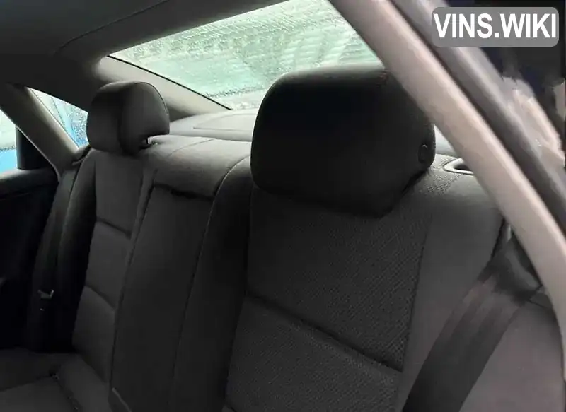 Audi A4 2004, фото з оголошення 2 з 9, VIN WAUZZZ8E15Z013129