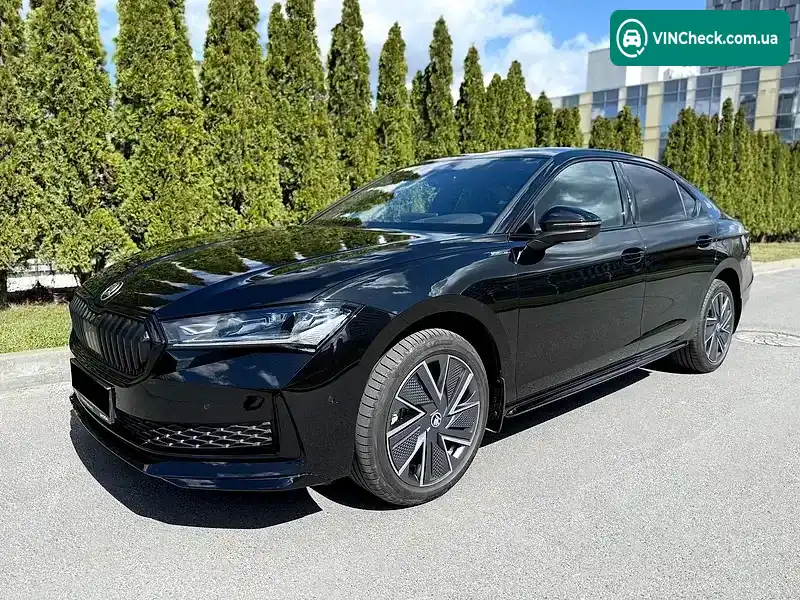 Skoda Superb 2025, фото з оголошення 2 з 21, VIN TMBCR0NZ7TC027922