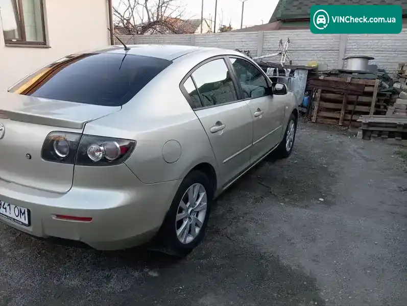 Mazda 3 2006, фото з оголошення 2 з 12, VIN JMZBK12Z271581173