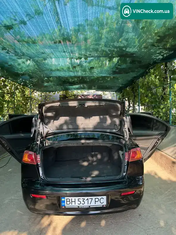 Mitsubishi Lancer 2008, фото з оголошення 2 з 20, VIN JMBSNCY4A8U010016