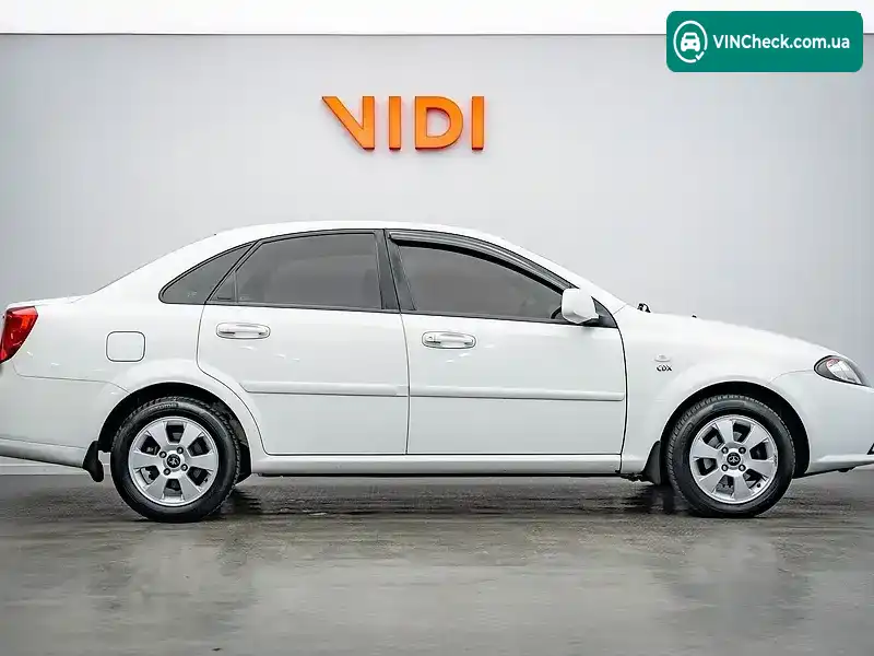 Daewoo Gentra 2013, фото з оголошення 2 з 20, VIN XWB5V319DEA501275