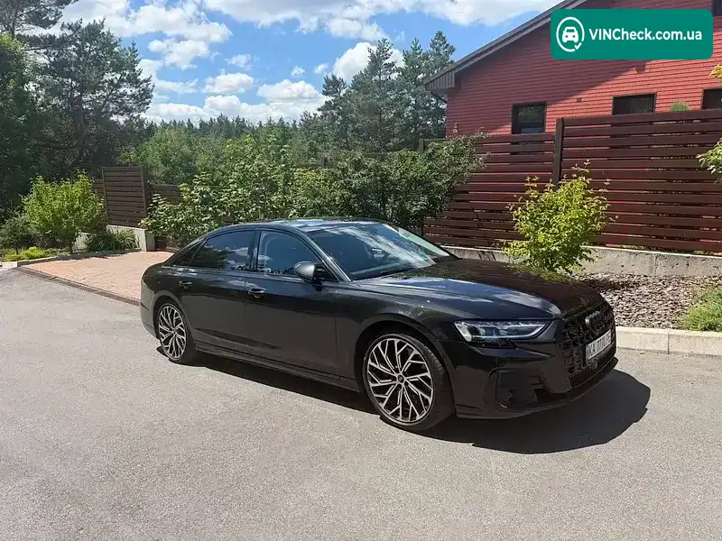 Audi A8 2021, фото з оголошення 2 з 10, VIN WAU8EAF8XMN027929
