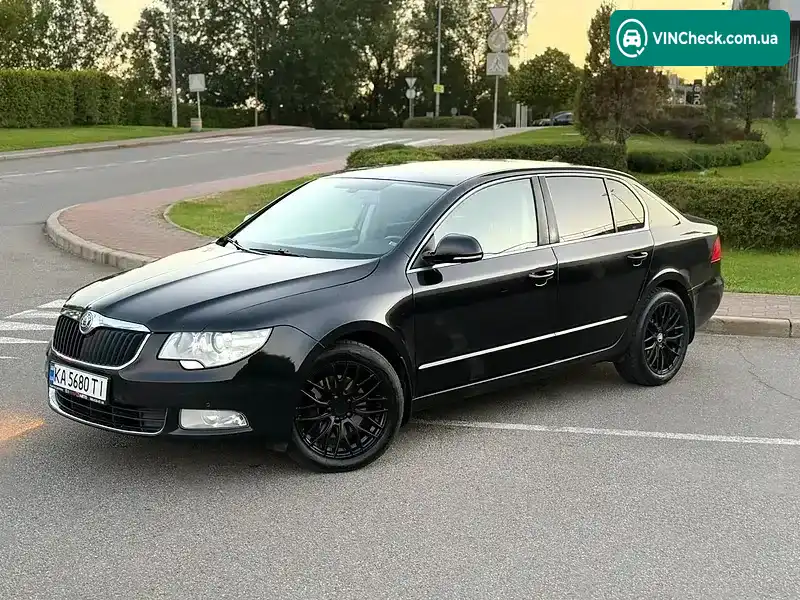Skoda Superb 2012, фото з оголошення 2 з 20, VIN TMBAF93T9C9065068