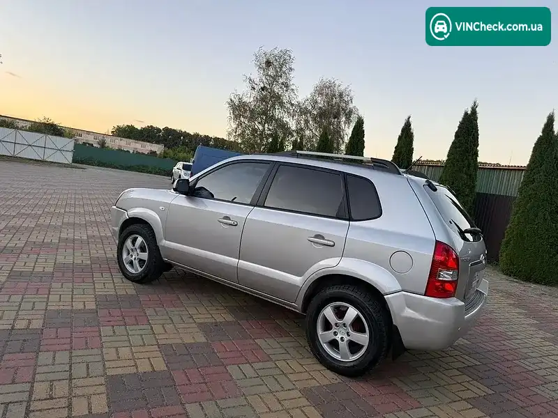 Hyundai Tucson 2005, фото з оголошення 2 з 19, VIN KMHJN81BP6U257912