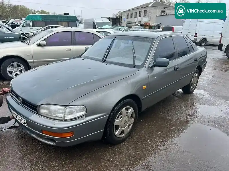 Toyota Camry 1995, фото з оголошення 1 з 10, VIN JT153SV1000153871