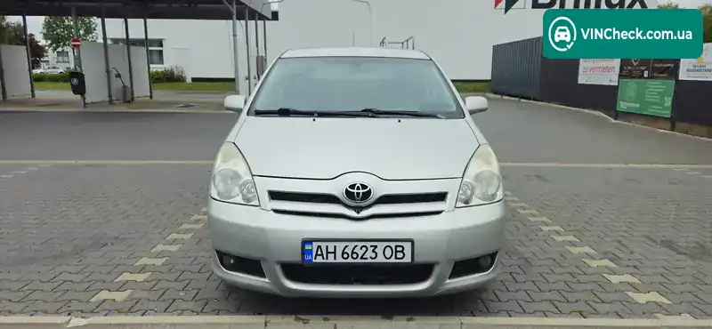 Toyota Corolla Verso 2007, фото з оголошення 2 з 16, VIN NMTEB16R30R077081