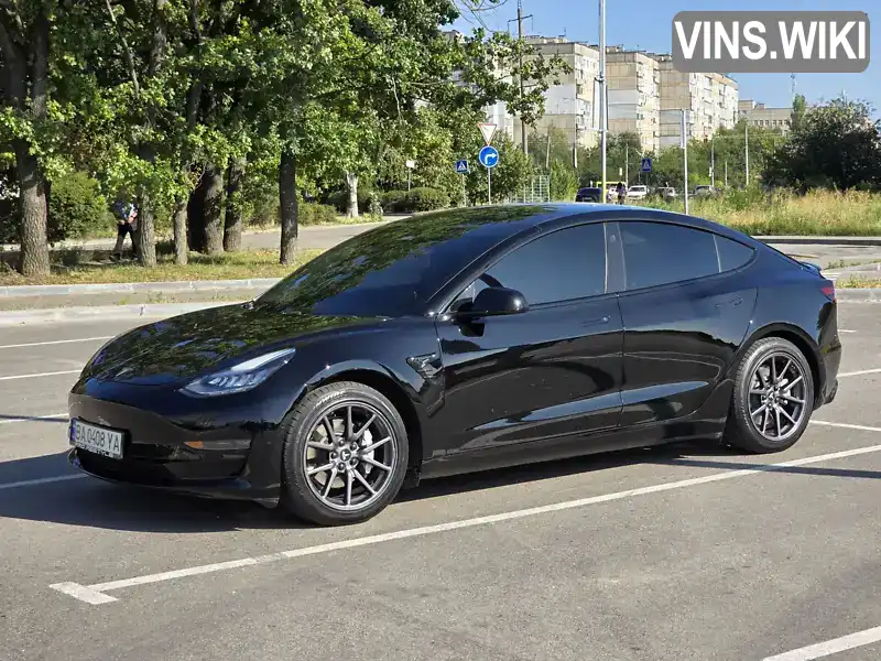 Tesla Model 3 2019, фото з оголошення 1 з 21, VIN 5YJ3E1EA3KF330953