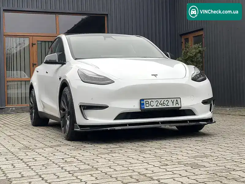 Tesla Model Y 2021, фото з оголошення 2 з 16, VIN 7SAYGDEE1NF325004