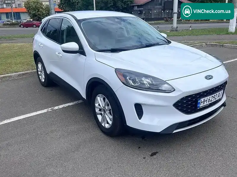 Ford Escape 2021, фото з оголошення 2 з 18, VIN 1FMCU0G61MUA52517