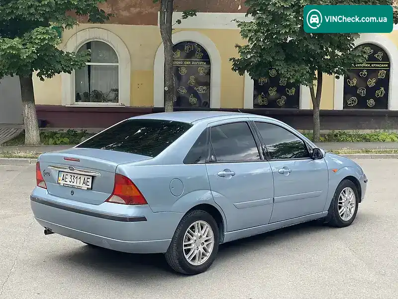 Ford Focus 2004, фото з оголошення 2 з 15, VIN WF0FXXWPDF4L24916