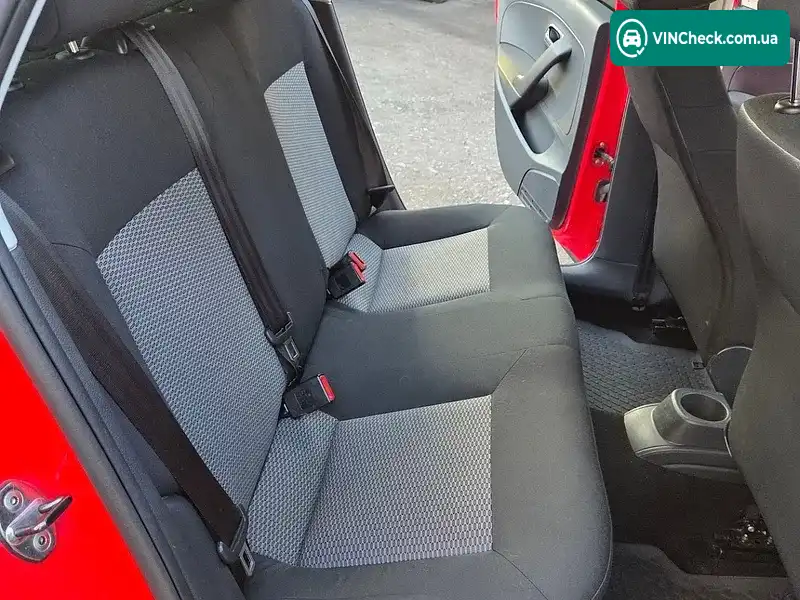 Volkswagen Polo 2013, фото з оголошення 2 з 10, VIN WVWZZZ6RZDY080352