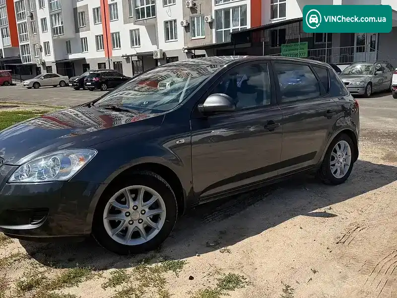 Kia Ceed 2007, фото з оголошення 2 з 19, VIN Y6LFF24228L002030