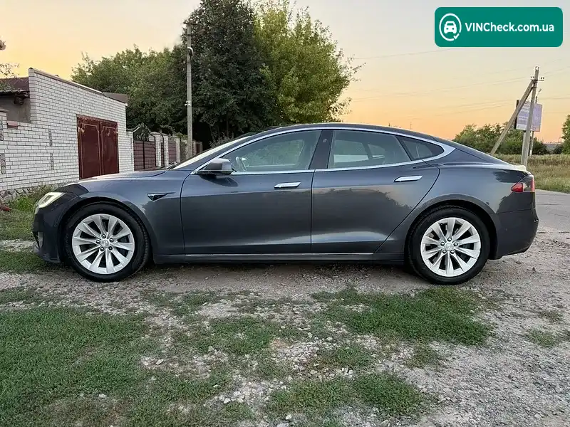 Tesla Model S 2019, фото з оголошення 2 з 20, VIN 5YJSA7E20KF304569