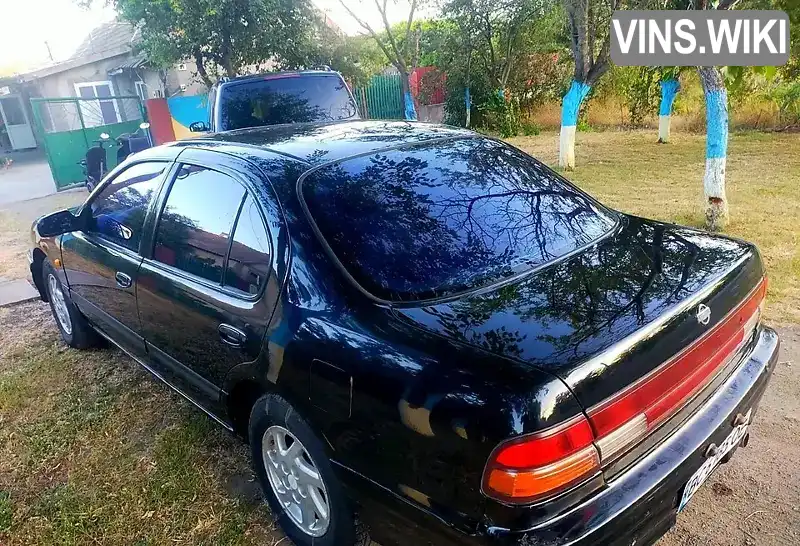 Nissan Maxima 1997, фото з оголошення 2 з 8, VIN JN1CAUA32U0030196