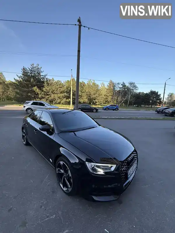 Audi A3 2018, фото з оголошення 2 з 13, VIN WAUAUGFF6K1011740