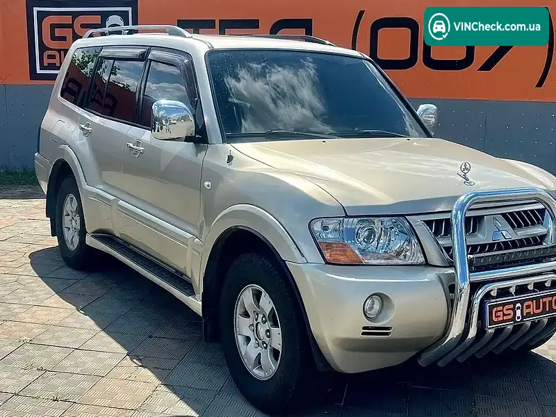 Mitsubishi Pajero 2005, фото з оголошення 2 з 20, VIN JMYLRV73W5J706474