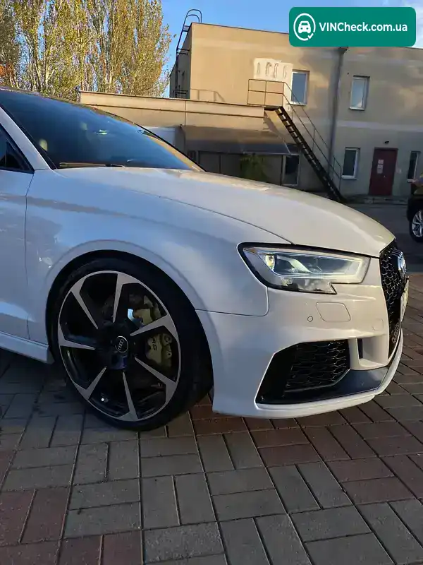 Audi RS3 2017, фото з оголошення 1 з 21, VIN WUABWGFFXJ1901967