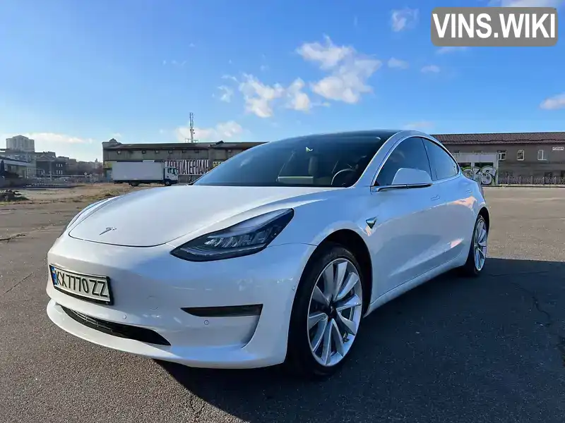 Tesla Model 3 2020, фото з оголошення 1 з 21, VIN 5YJ3E1EAXLF661482