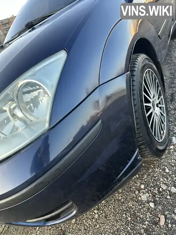 Ford Focus 2003, фото з оголошення 2 з 13, VIN WF0FXXWPDF3D36796