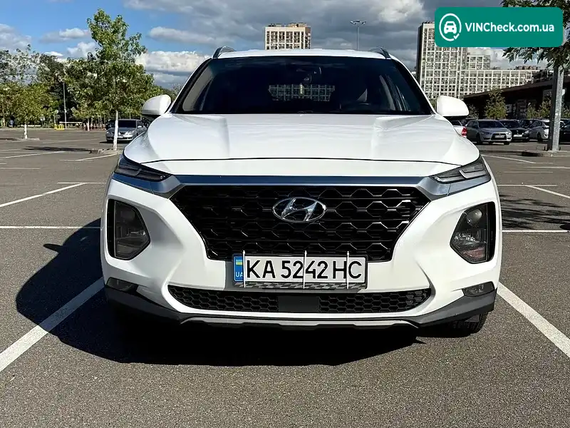 Hyundai Santa FE 2018, фото з оголошення 2 з 19, VIN 5NMS33AD7KH013284