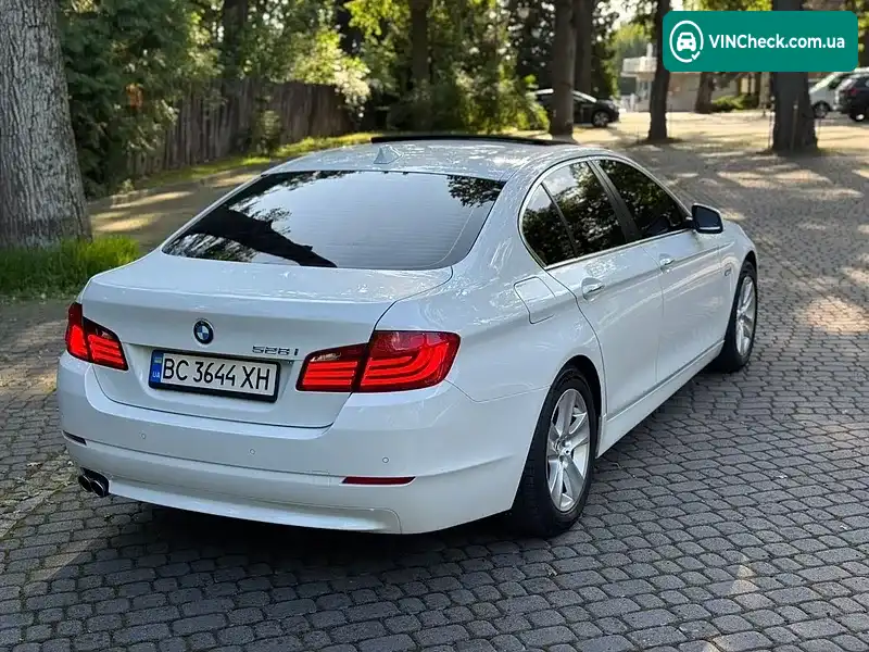 BMW 5 Series 2012, фото з оголошення 2 з 15, VIN WBAXG5C51DDY32585