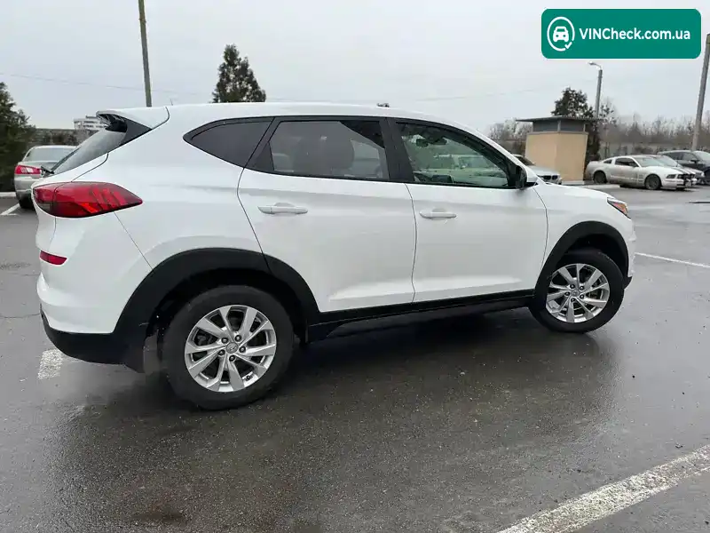 Hyundai Tucson 2018, фото з оголошення 2 з 13, VIN KM8J23A48KU868045