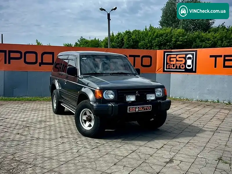 Mitsubishi Pajero 1994, фото з оголошення 1 з 20, VIN JMB0RV450RJ000213