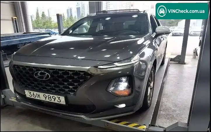 Hyundai Santa FE 2018, фото з оголошення 1 з 12, VIN KMHS581CDKU126638