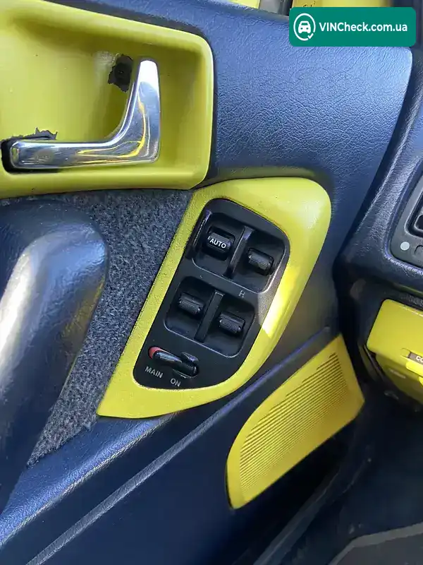 Honda Concerto 1993, фото з оголошення 1 з 11, VIN SAHHWYWMPAD160727